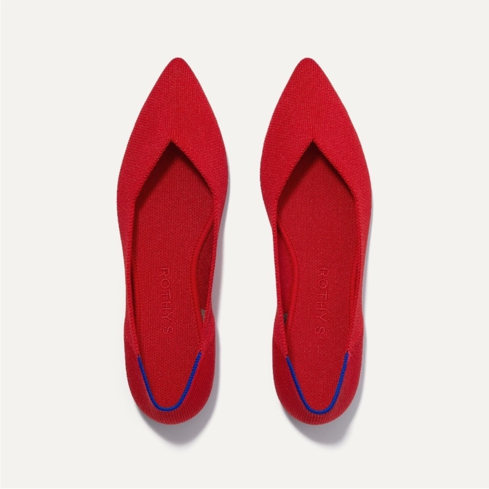NWOT Rothys The Point Flats Red 8